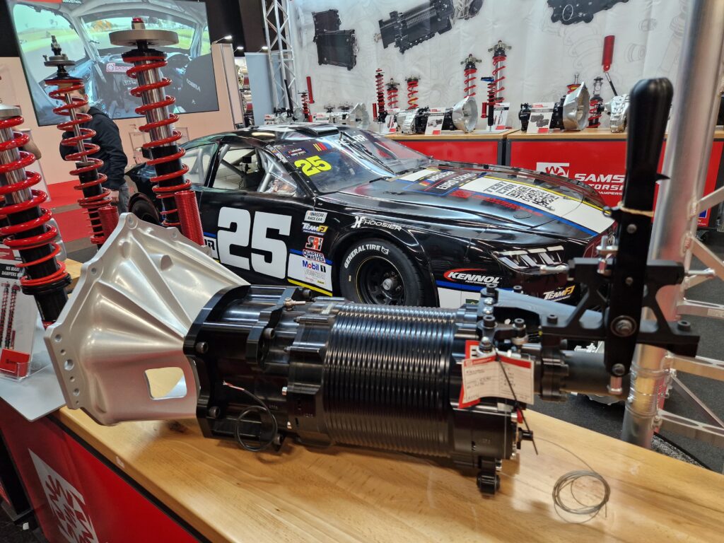 The RS90 5-speed gearbox for NASCAR Euro series cars