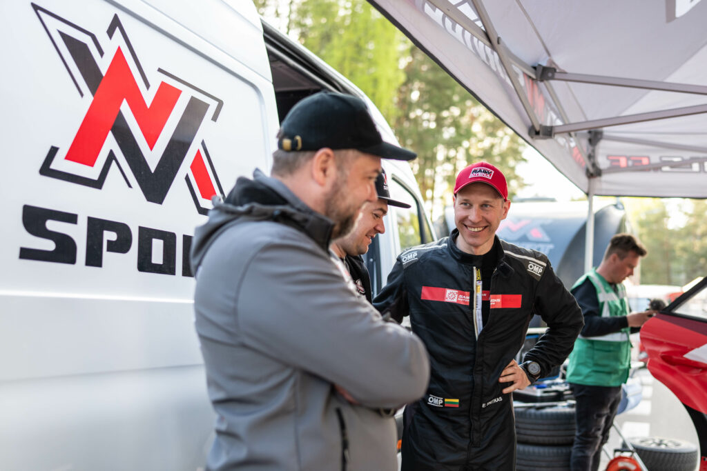 Martynas Samsonas
Ervinas Snitkas
Hyundai i20 VRT
Samsonas Motorsport
MV Sport